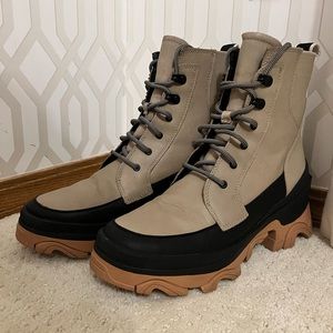 Sorel Brex tan/black LIKE NEW